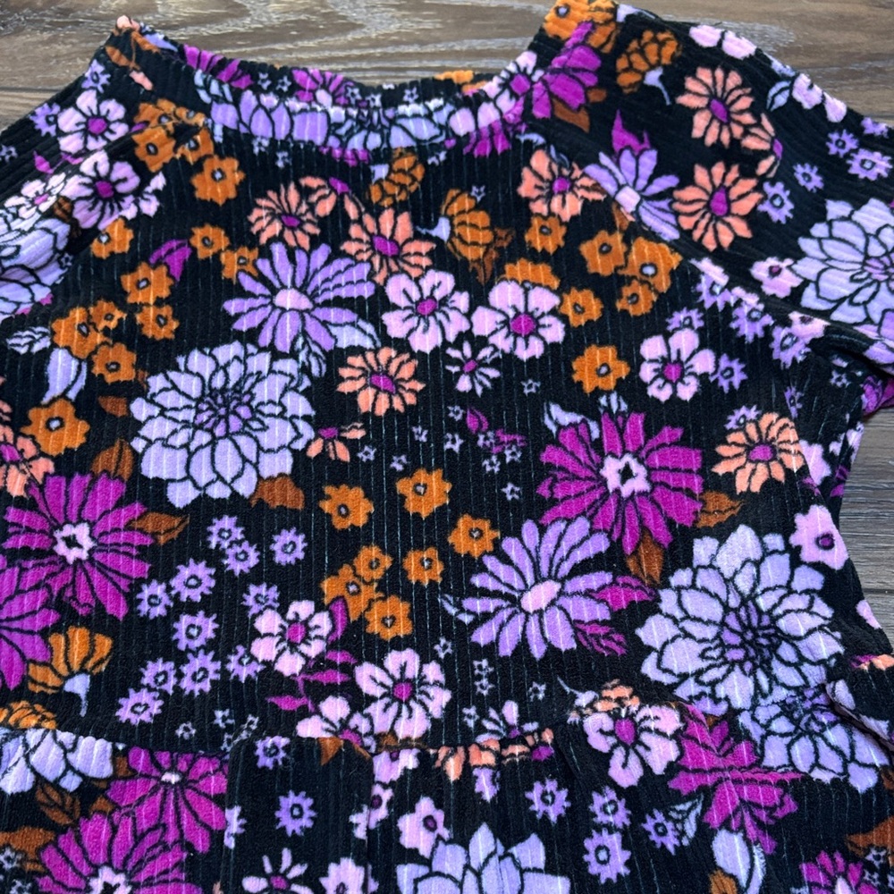 Floral Ribbed Velvet Dress - Picture 3 of 3